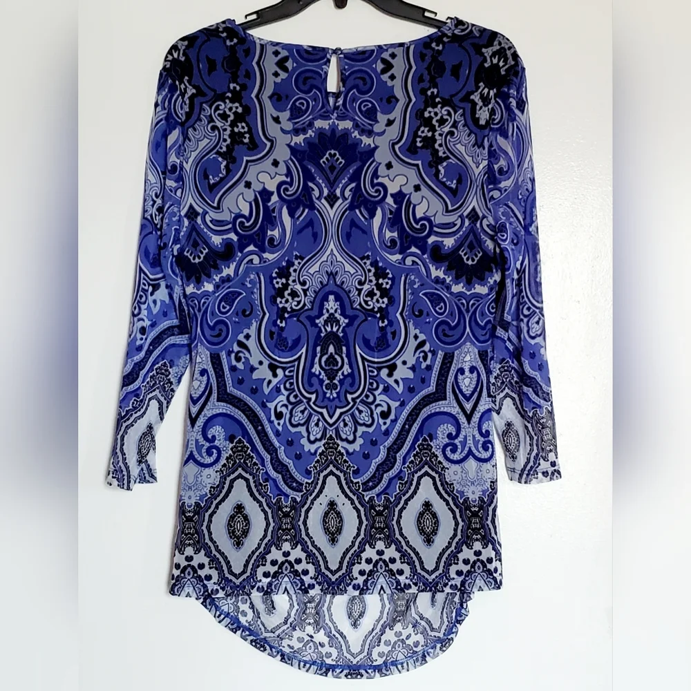 INC Women's Blue Paisley Runched Women's Top - Picture 2 of 3